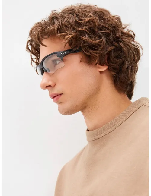 Спортивні фотохромні окуляри OAKLEY Flak 2.0 XL OO9188-16 Steel/Clear To Black Iridium Photocromic, Лінза: Clear Black Iridium Photocromic – зображення 7