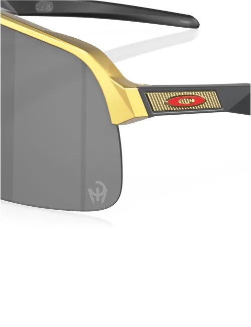 Спортивні окуляри OAKLEY Sutro Lite Patrick Mahomes II Collection OO9463-4739 Olympic Gold/Prizm Black, Лінза: Prizm Black – зображення 7
